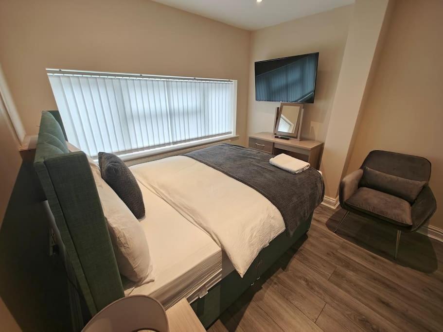 Apartamento Luxury 5-Bed House Near Nec & Bhx Solihull Exterior foto