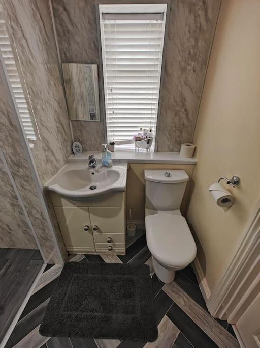Apartamento Luxury 5-Bed House Near Nec & Bhx Solihull Exterior foto